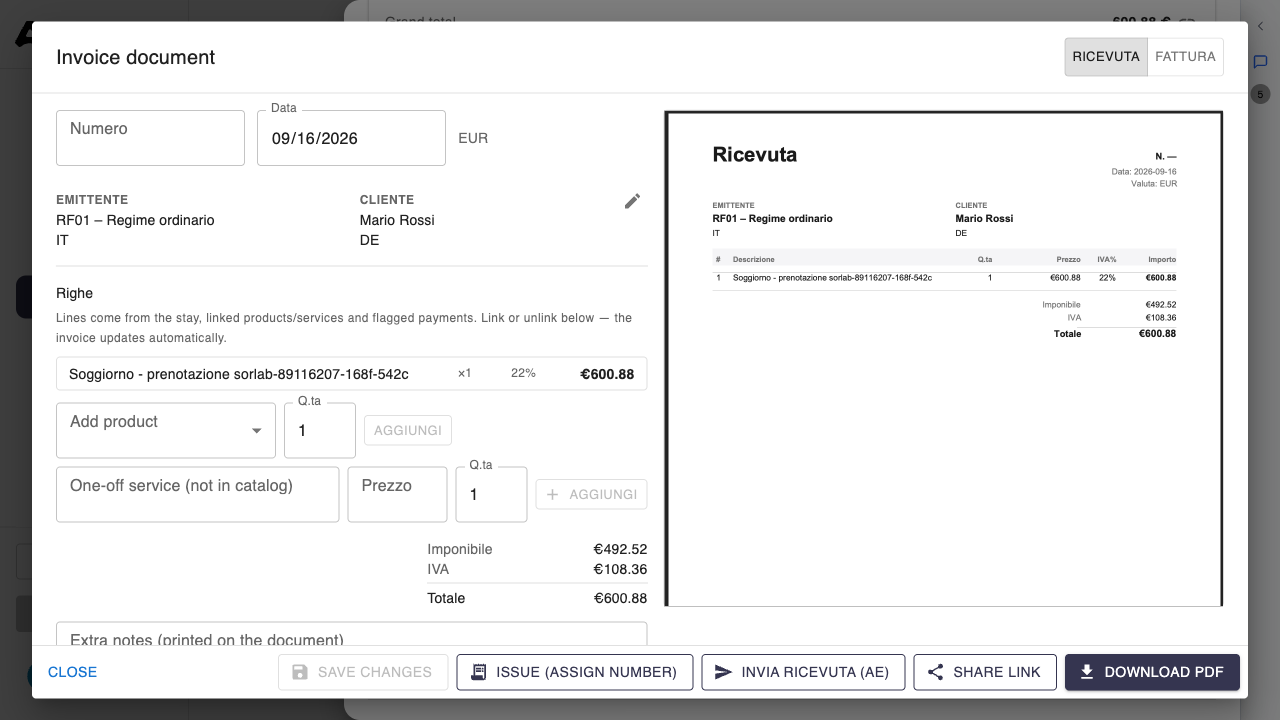 La finestra del documento con Ricevuta selezionata, le righe del soggiorno, l’anteprima e il pulsante Invia ricevuta (AE)